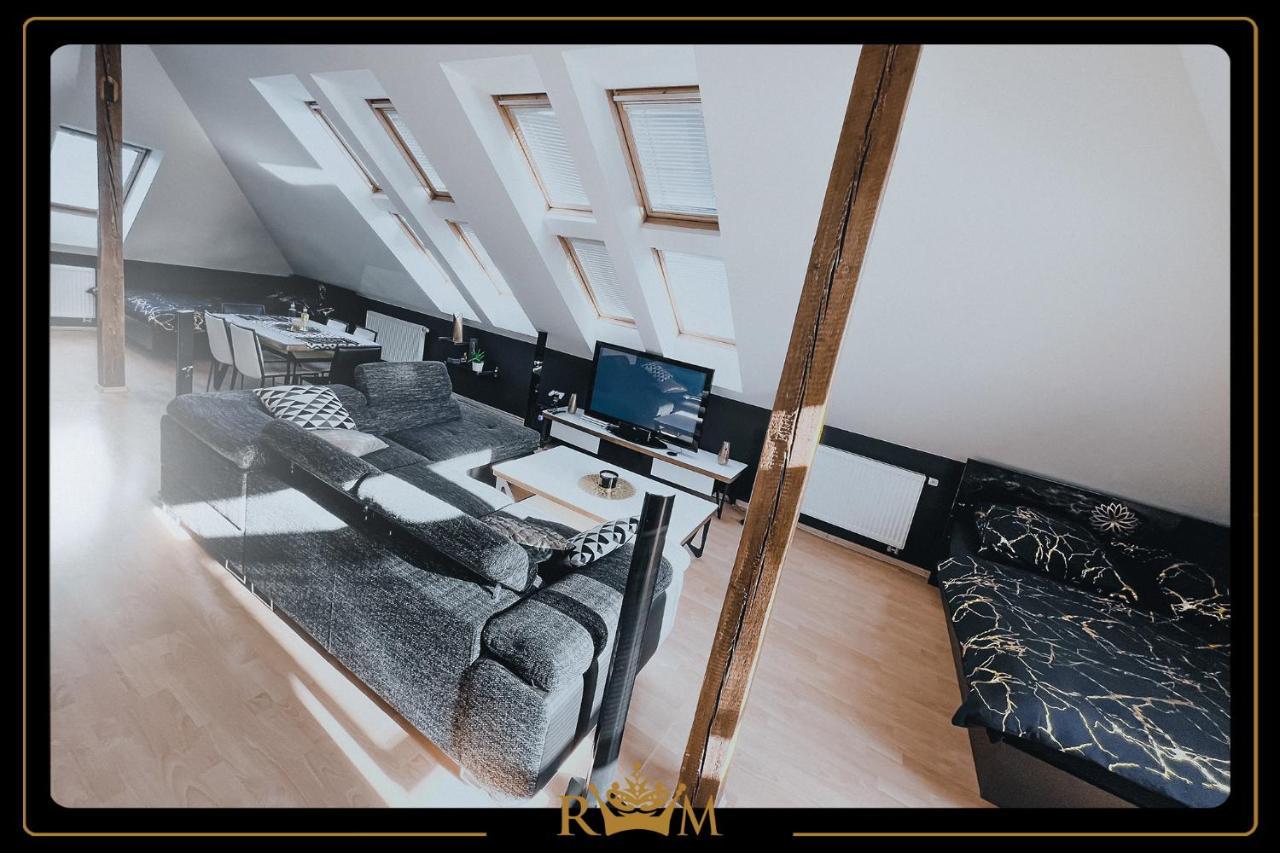 Rm Luxury Apartment In Prague • 6 People • Free Parking • Pets Luaran gambar